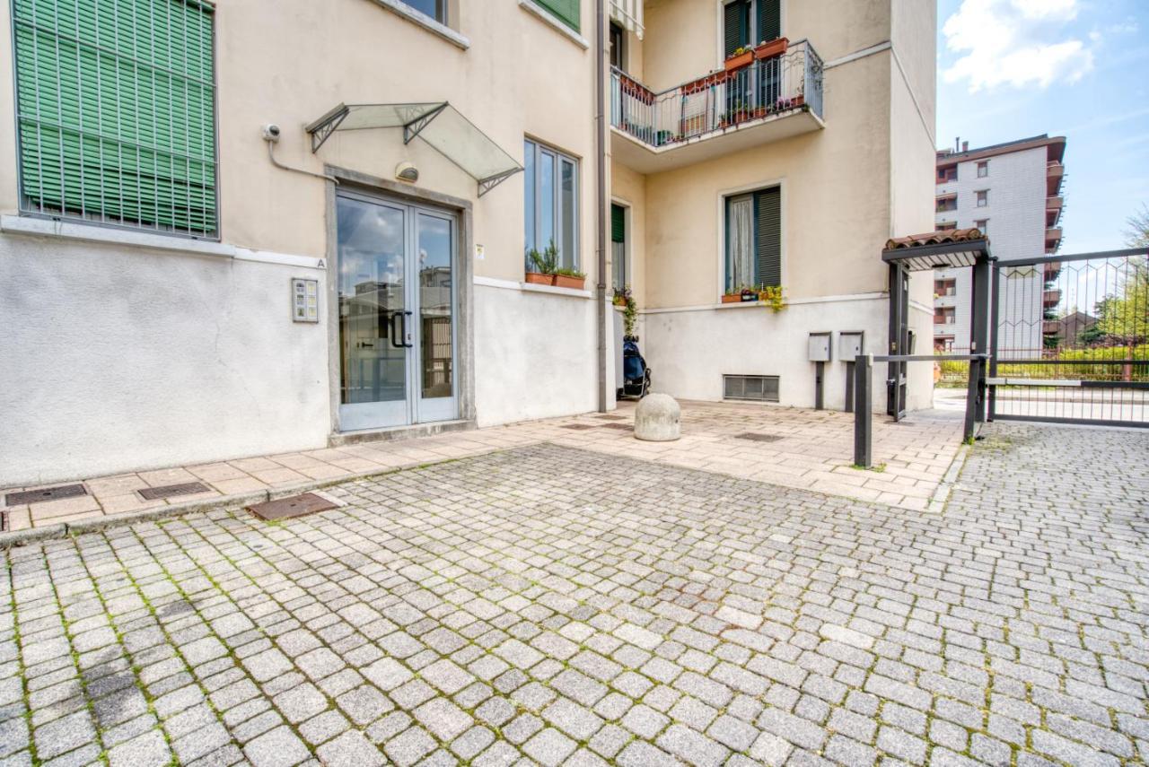 Caseospitali - Casa Galileo, Nuovo Bilocale Vicino Al Policlinico Монца Екстериор снимка